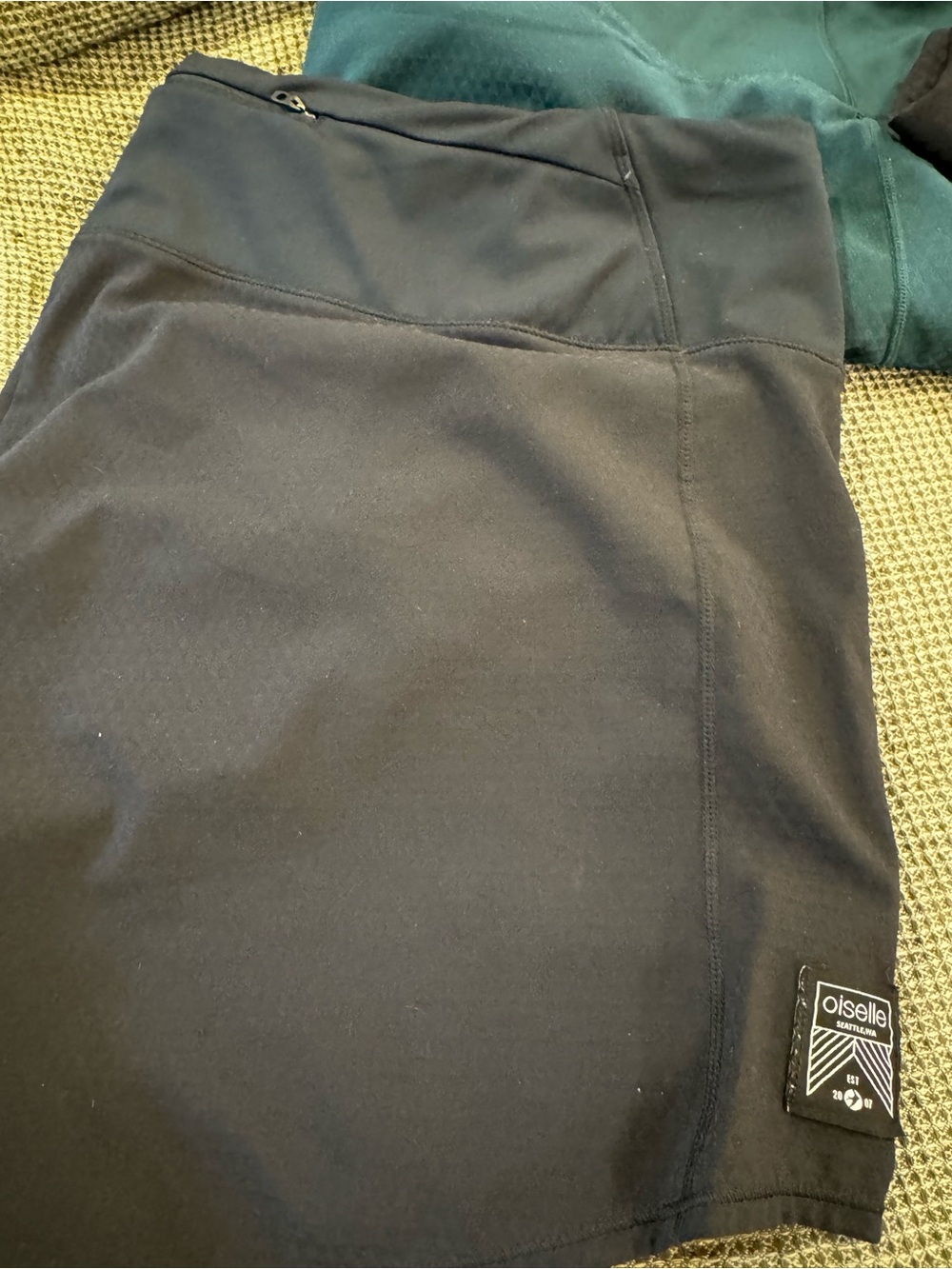 oiselle Black and Green Women's Athletic Shorts Set - Picture 2 of 3